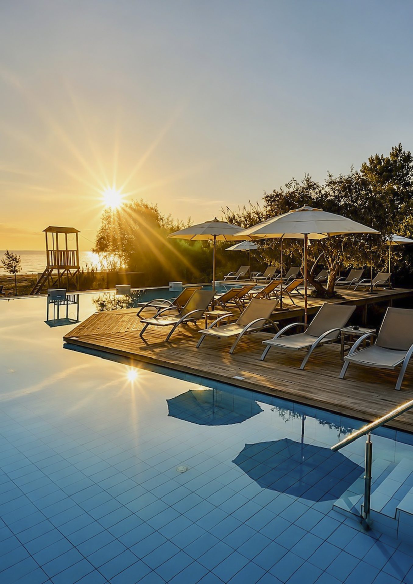 Cavomarina Beach Hotel — Beach & Pool