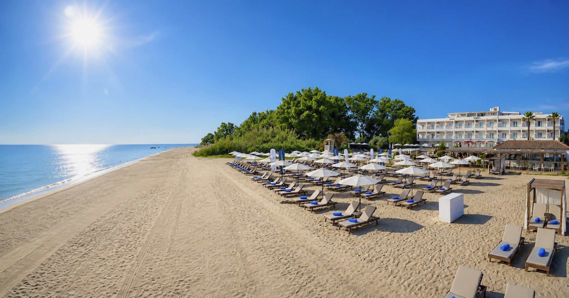 Cavomarina Beach Hotel — General Views