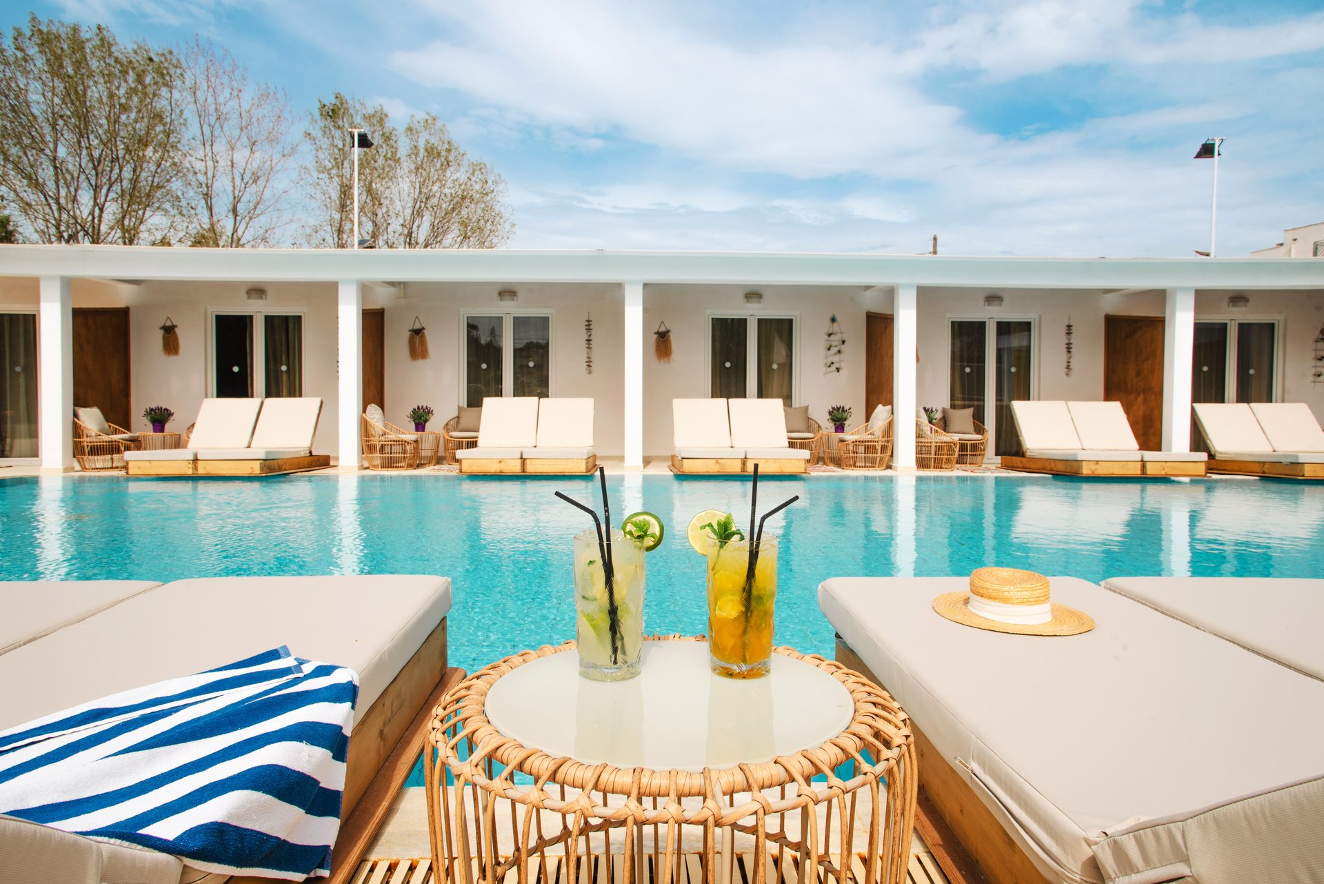 Cavomarina Beach Hotel — Rooms