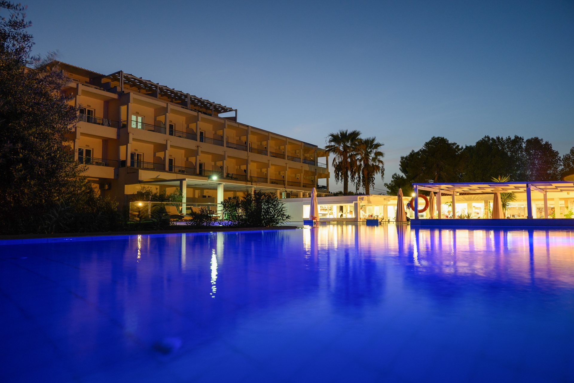 Cavomarina Beach Hotel — General Views
