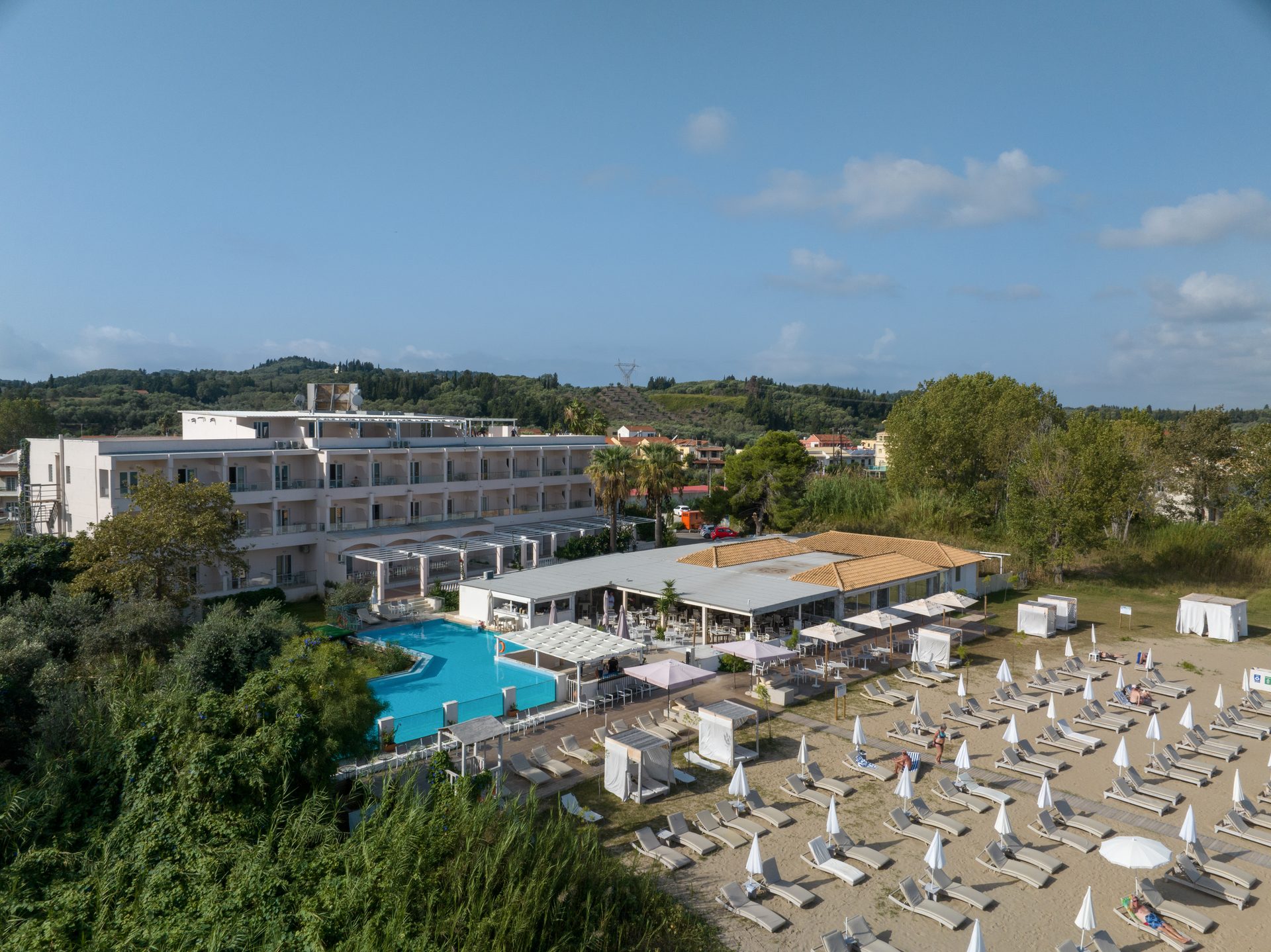 Cavomarina Beach Hotel — General Views