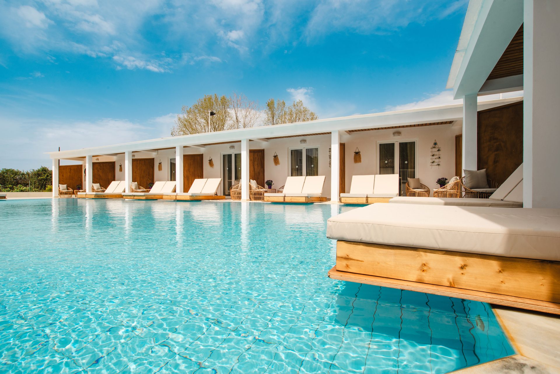 Cavomarina Beach Hotel — Rooms