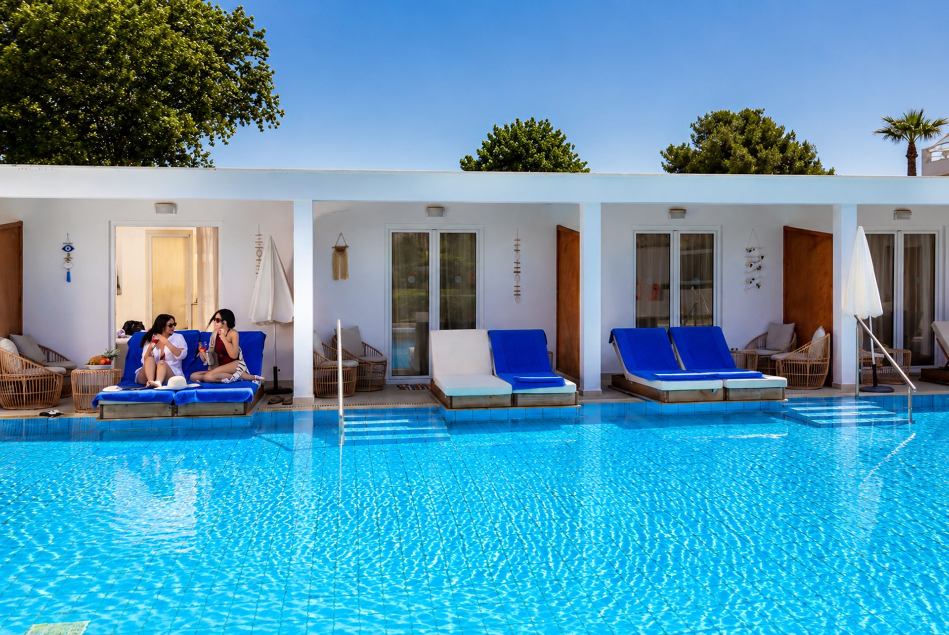 Cavomarina Beach Hotel — Rooms