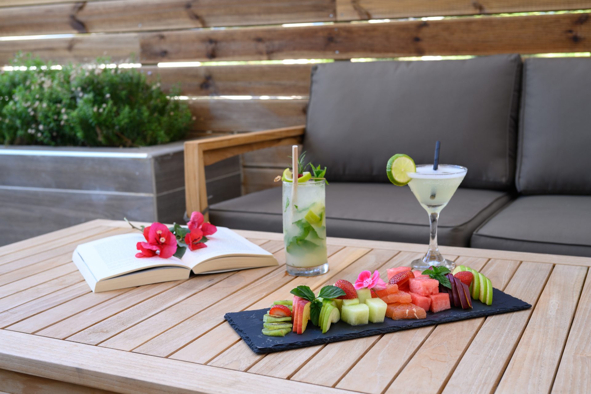 Cavomarina Beach Hotel — Rooms