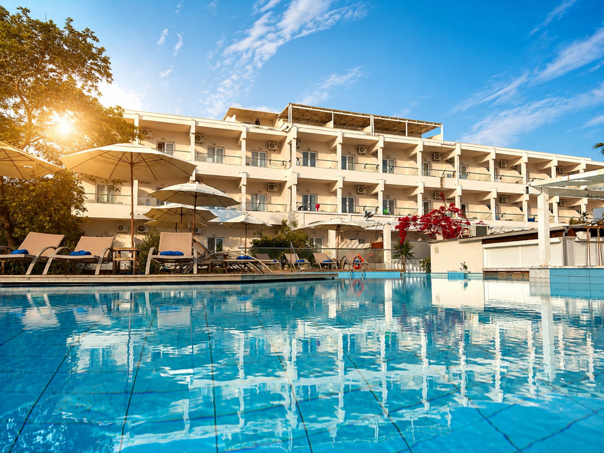 Cavomarina Beach Hotel — Beach & Pool