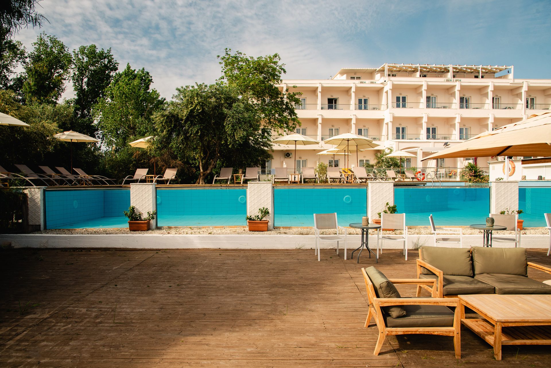 Cavomarina Beach Hotel — General Views